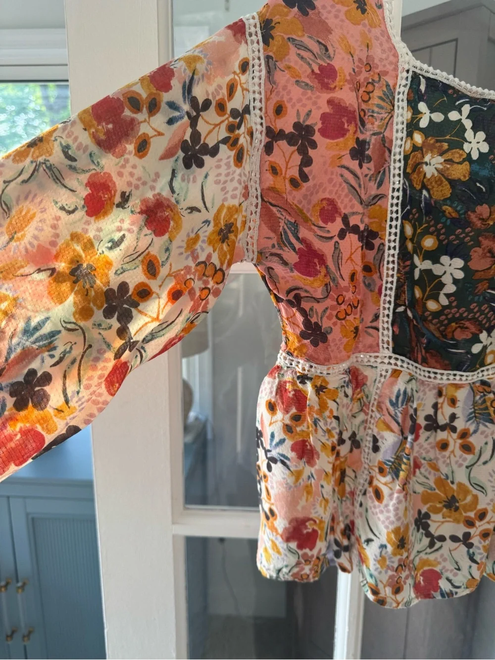 Floral Top with Puff Sleeves - Size XS